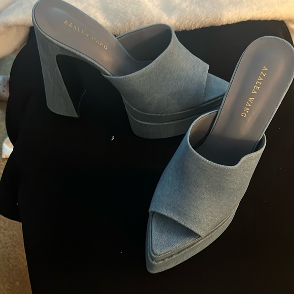 Azalea Wang 6" Denim Platforms Size 7 - Picture 1 of 4